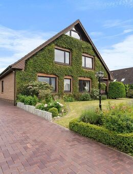 Schwanewede- Neuenkirchen: Großes Einfamilienhaus mit Einliegerwohnung - Schwanewede