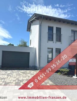 Fisch: energieeffiziente, moderne DHH, mit PV-Anlage, Garten und Garage - sofort einzugsbereit ! - Fisch