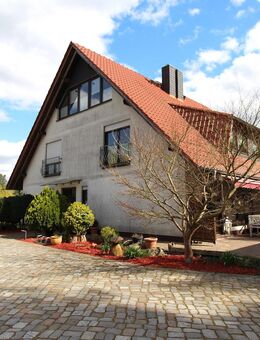 Viel Platz für Familie und Gäste - Doppelhaushälfte mit großem Grundstück und separatem Gästehaus! - Joachimsthal