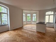 Wohnen Sie im denkmalgeschützten" Kronenhaus" ! Erstbezug mit exklusiver Ausstattung... - Düsseldorf