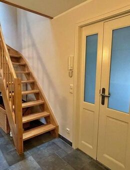 Stilvolle Wohnung in schicker Altbauvilla - Itzehoe