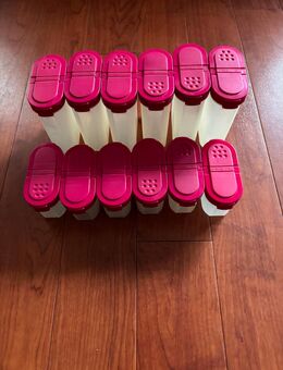 Tupperware Gewürzriesen und Gewürzzwerge Brombeere - Telgte Zentrum
