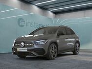 Mercedes GLA 250, , Jahr 2022 - München