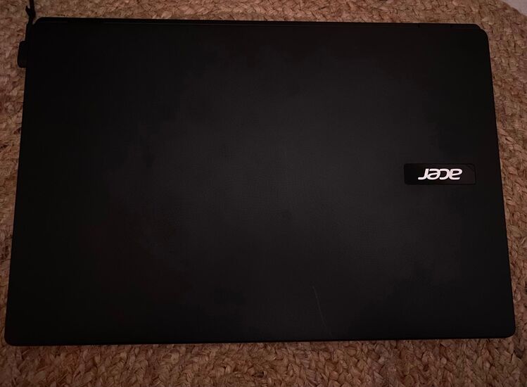 Laptop Acer Aspire ES 17 - Paderborn
