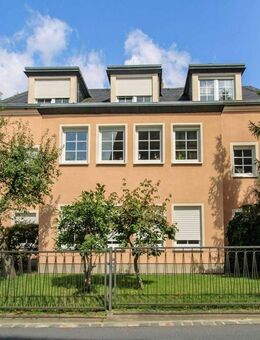 Freistehende Stadtvilla auf Eckgrundstück in Dresden-Weißer Hirsch - Dresden