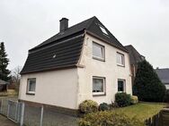 Vermietetes Zweifamilienhaus - Neumünster