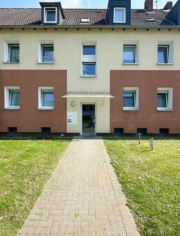 Schöne Wohnung: ansprechende 3-Zimmer-Wohnung mit modernem Bad und großem Balkon! - Dortmund