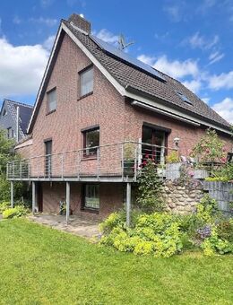 Stade-Hohenwedel: Einfamilienhaus in zentraler Lage mit großzügigem Grundstück - Stade (Hansestadt)