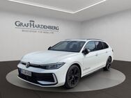 VW Passat Variant, 2.0 TDI R-Line Black Style, Jahr 2024 - Bruchsal