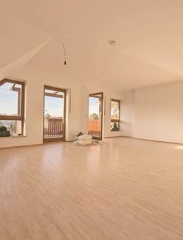 Gemütliche und helle Dachgeschosswohnung in Reichelsdorf - Nürnberg