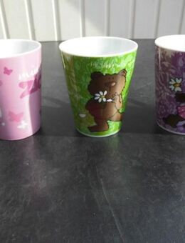 Sie liebt mich, sie liebt mich nicht + Er liebt mich, er liebt mich nicht + mini Zicke! 3 Gilde Porzellan Becher, Tassen, Mugs zus. 7,- - Flensburg