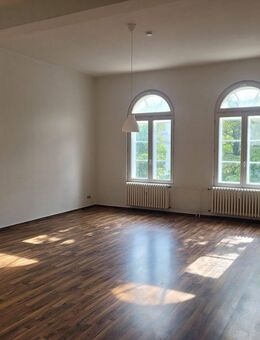 Reserviert - großzügige 2- Zimmer-Loftwohnung im Junkerhohlweg 17 - Flensburg