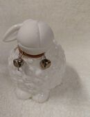 Kleines weißes Schaaf Porzellan mit Glocken in 01069