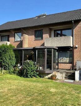 2 Doppelhaushälften und ein Zweifamilienhaus in citynaher Stadtlage von Braunschweig ( Teilung möglich ) - Braunschweig