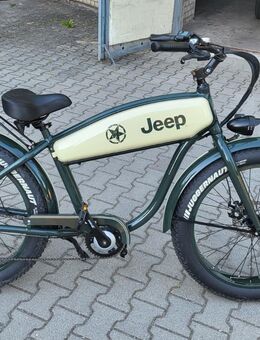 Jeep E-Bike / Pedelec | Fatbike | 25 Km/h | 7 Gang | Wie Neu - Berlin Treptow-Köpenick