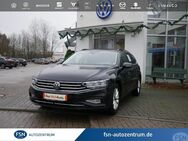 VW Passat Variant, 2.0 TDI Business, Jahr 2021 - Grimmen