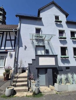 Zentral Wohnen in einem gepflegtem Einfamilienhaus in Baunatal-Altenritte - Baunatal