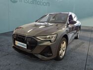 Audi e-tron, 55 quattro S line schwarzpaket 21Zoll, Jahr 2022 - München