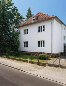Charmante Familienidylle mit Potenzial auf weitläufigem Grundstück - Kleinmachnow