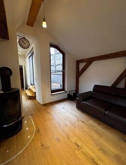 Saniertes Altstadthaus an der Stadtmauer - zzgl. unsanierter Einheit im Erdgeschoss mit eigenem Zugang - Dinkelsbühl