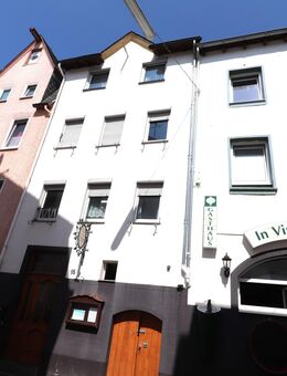 3 Häuser in bester Altstadtlage von Zell als attraktive Rendite mit Gastrobetrieb - Zell (Mosel)
