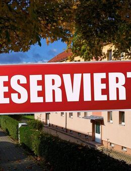 Balkonwohnung mit Fernblick und Stellplatz - Greiz