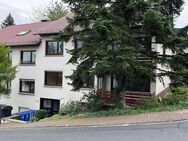 Großzügige 4-Zimmer-Wohnung mit EBK, Balkon und Gartenanteil - Eppstein