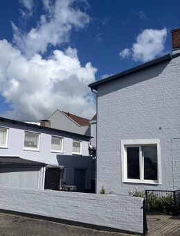 Provisionsfreies Wohn- und Geschäftshaus - Brunsbüttel