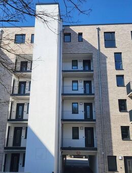 Lichtdurchflutete 2 Zimmer-Neubauwohnung mit 2 Balkonen in Kiel - Kiel