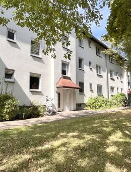 Attraktive Wohnung mit Balkon in ruhiger Lage - direkt am Ruhrpark - Oberhausen