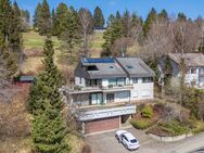 Schwarzwald-Anwesen mit Sauna in Vöhrenbach: Traumhaus mit Potential! - Vöhrenbach