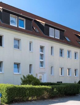 Charmante Dachgeschosswohnung in ruhiger Lage - Oschersleben (Bode)