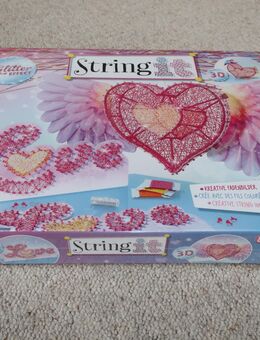Ravensburger 18065 String it 3D Glitter Effect Love Bastelset - Niddatal