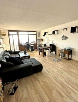 "Wohnen wo andere Urlaub machen" Moderne 2 Zimmer Wohnung mit Küche & Stellplatz in Regen - Regen