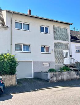 Solides Zweifamilienhaus & ein kleines Stück Grün ! - Völklingen