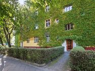 Mit Balkon und 2,5 Zimmern: Vermietete Eigentumswohnung zur Kapitalanlage in Prenzlauer Berg - Berlin