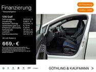 VW Golf, 2.0 TSI R, Jahr 2023 - Kelkheim (Taunus)