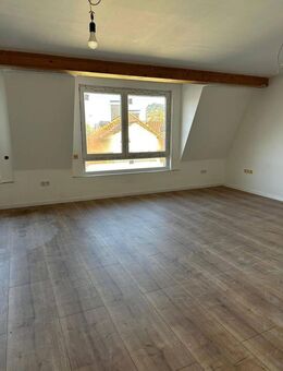 Super Neubau 2,5 Zimmer-Wohnung mit guter Aussicht, Energiespar-Wohnung - Essen