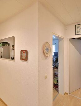 Kurzfristig verfügbar: 3 Zimmer-Wohntraum im Zentrum von Durmersheim - Durmersheim