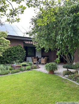 Bungalow auf gr. Grundstück an Oldenburger Stadtgrenze/ Gemeinde Bad Zwischenahn, in Bloh, mit Einbauküche und PV-Anlage - Bad Zwischenahn