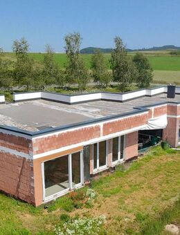 Hochwertiges Wohnen in modernen Bungalow mit Weitblick - Lichtenfels (Hessen)