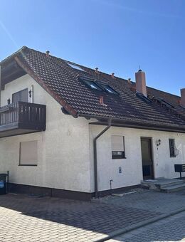 Gemütliche 1-Fam.-Haus mit vermieteter Einliegerwhg. in ruhiger Lage - Liederbach (Taunus)