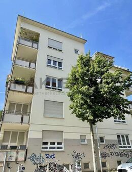 Charmante 2-Zimmer-Wohnung mit Aufzug, Balkon & TG-Stellplatz zu verkaufen! - Leipzig