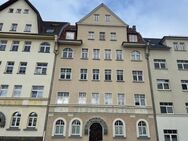 Erdgeschoss -Kapitalanlage mit Balkon! - Plauen
