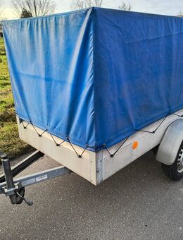 PKW-Anhänger 750 kg, TÜV neu, für Mopedtransport eingerichtet - Berlin