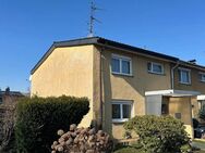 Solides Reihenendhaus mit großem Garten und Bauland für ein weiteres Reihenhaus in Köln-Höhenhaus - Köln