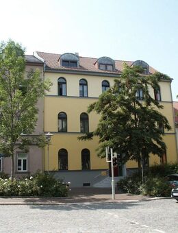 Ab 1.12.25! Schöne 5-Raumwohnung mit moderner EBK u. Balkon im Zwickauer Zentrum! - Zwickau