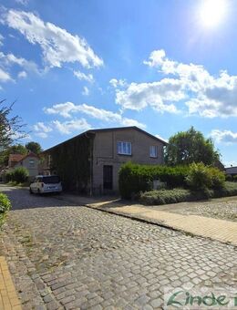 Vielseitig nutzbares Wohn- und Geschäftshaus in Citylage, 17159 Dargun - Dargun