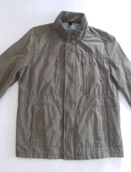 Jacke für Herren der Marke Calamar Farbe Olive und der Gr. 54 zu verkaufen. - Bielefeld