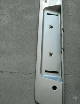 BMWE38 Blende Heckklappe aussen 8150379 silber - Bretzfeld